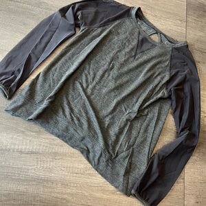 Northface Gray and Black Women's Top